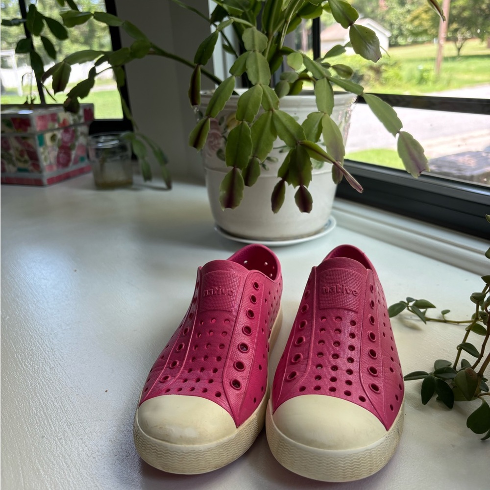 NATIVE Jefferson Child J1 Shoes